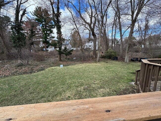 Building Photo - 7 Lee St