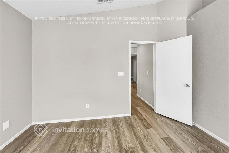 Building Photo - 5910 Rose Sage St