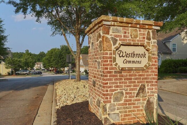 Building Photo - 477 Bridgeton Cove NE