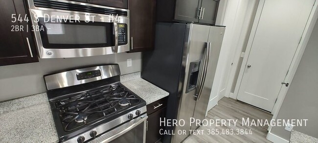 Building Photo - Incredible Downtown Salt Lake City Condo!