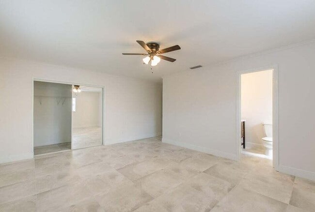 Building Photo - 22191 SW 60th Ave