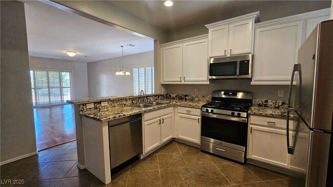 Building Photo - 3867 Paint Ct