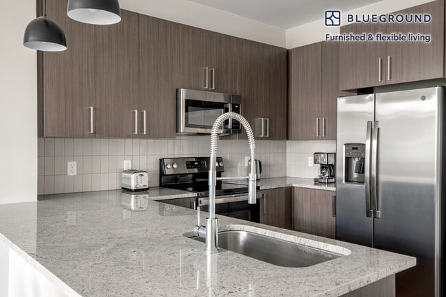 Building Photo - 3000 Pearl Pkwy