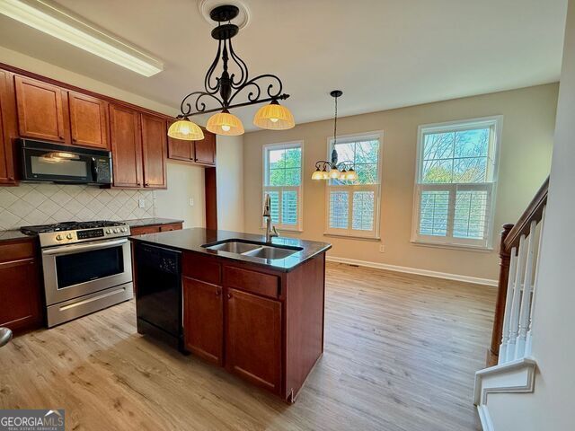 Building Photo - 525 Grove Field Ct NW
