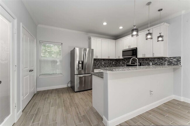 Building Photo - 9032 Jutland Rd