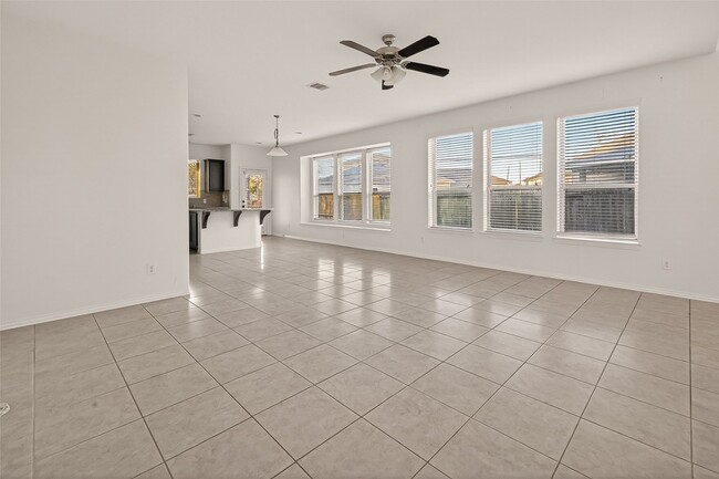 Building Photo - 12102 City Trek Ln