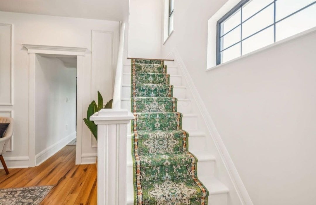 Building Photo - 4270 Broadway