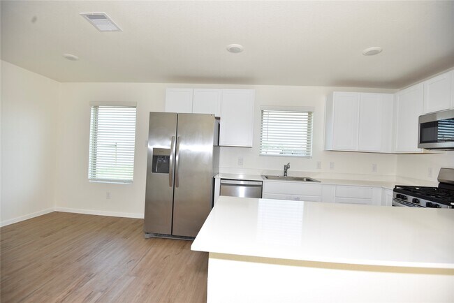 Building Photo - 18715 Cepagatti Dr