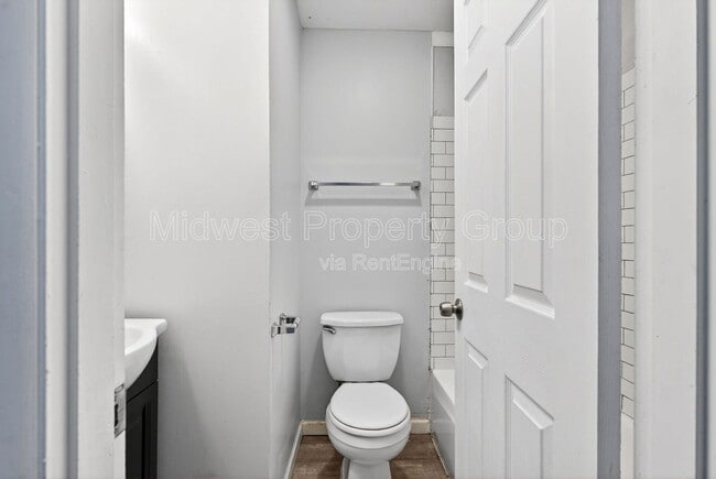 Building Photo - 1540 Aspen Dr