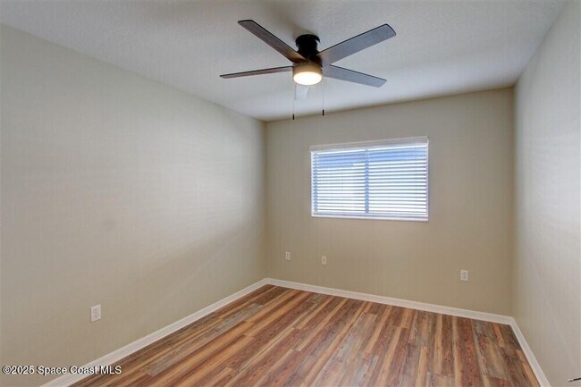 Building Photo - 4141 Chardonnay Dr