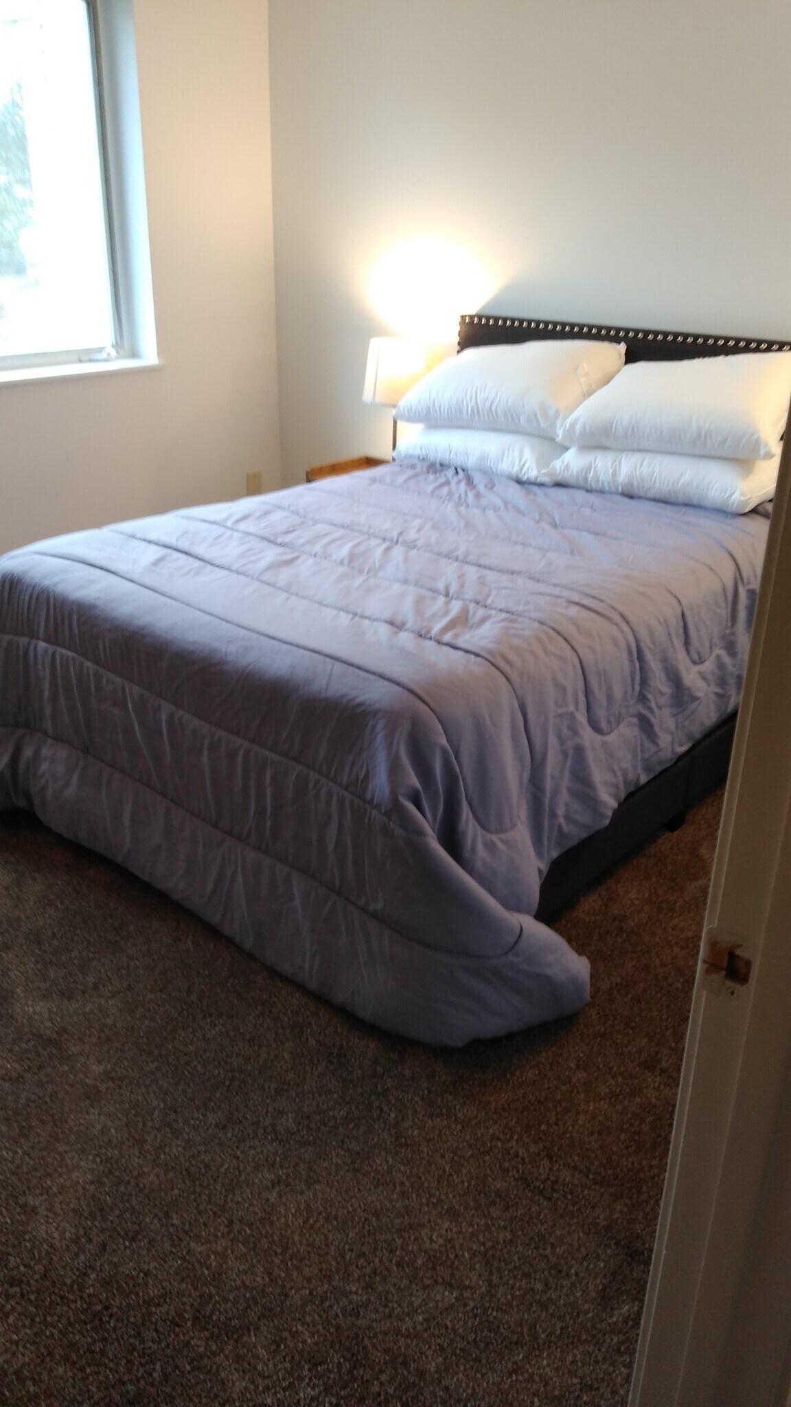 Building Photo - 4 Pine Brook Ln