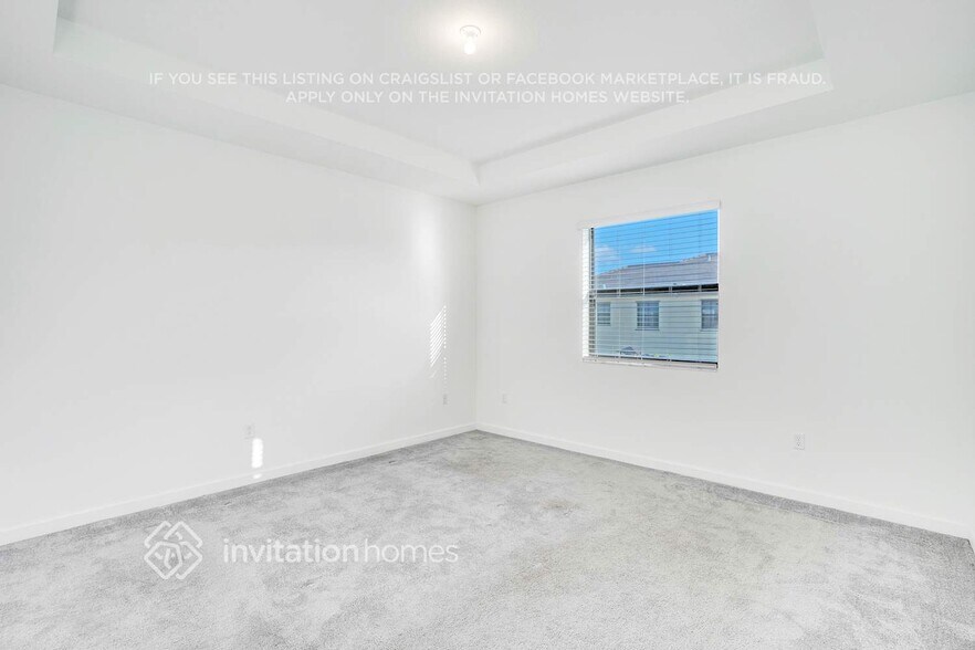 Building Photo - 2410 N 108th Dr