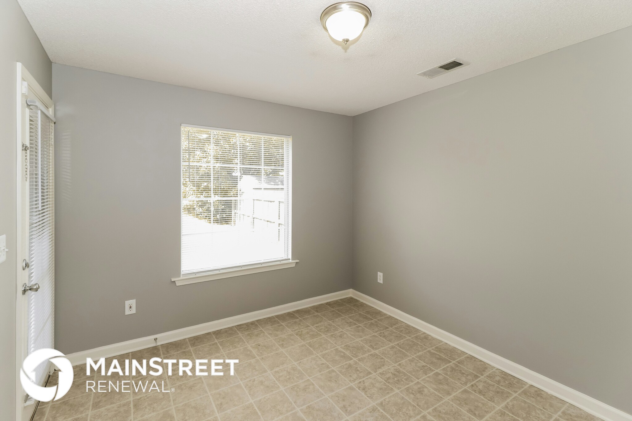 Building Photo - 9762 Misty Pine Dr