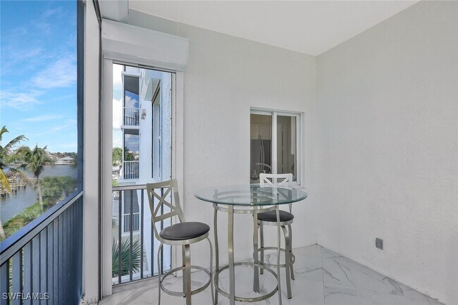 Building Photo - 400 Flagship Dr