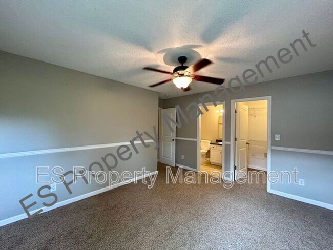 Building Photo - 5639 Dollar Run Ln