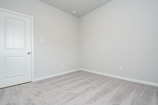 Building Photo - 16493 Moss Ln