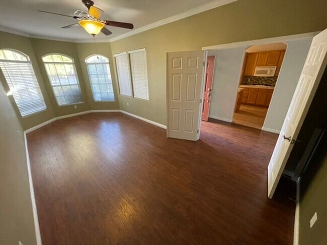 Building Photo - *WONDERFUL SINGLE STORY HOME IN GREEN VALLEY RANCH GATED COMMUNITY!!**