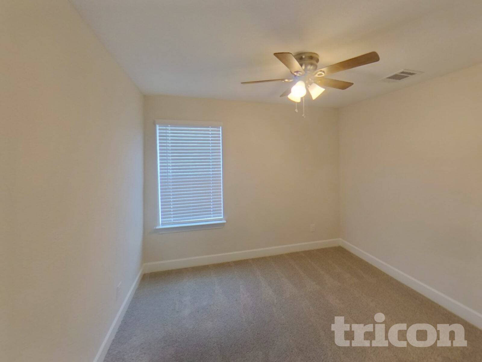 Building Photo - 1106 Bullock Dr