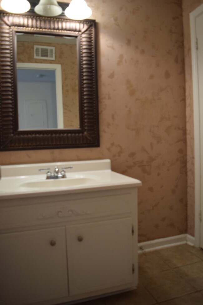 Building Photo - Updated photos coming soon…Great 2 Bedroom 1 1/2 Bath Townhome Now Available in River Plantation!