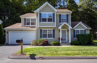 Building Photo - 12 Echo Pond Rd