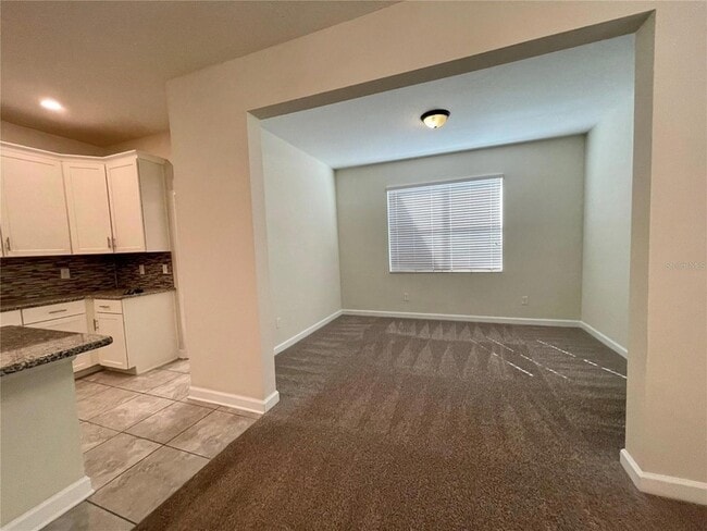 Building Photo - 11854 Sonnet Ave