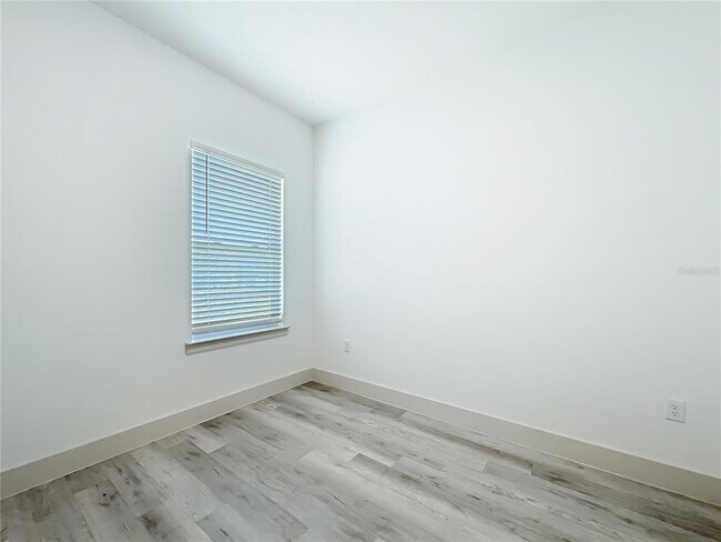 Building Photo - 9301 N Akola Way