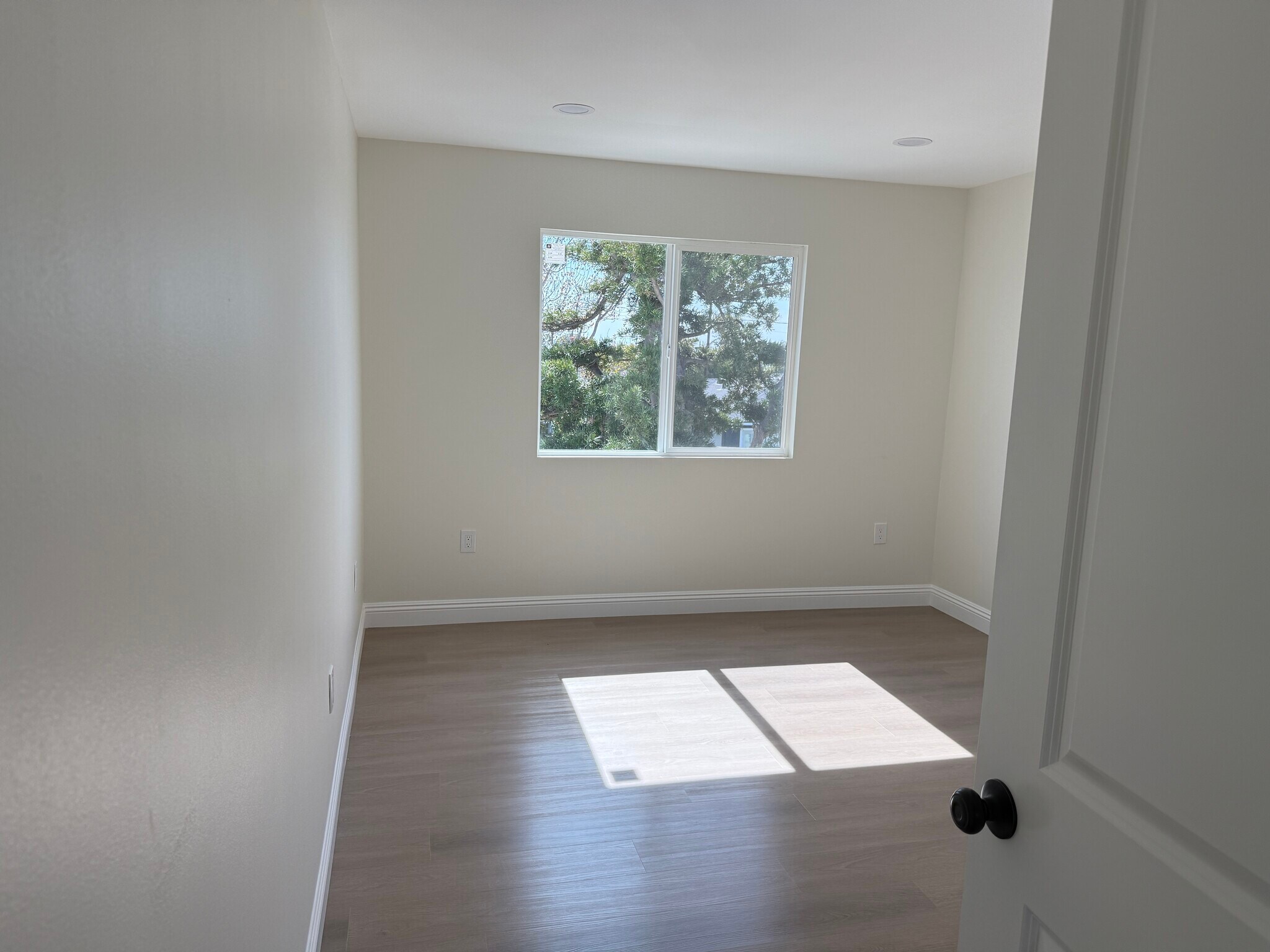 Building Photo - 4003 Bermuda Ct