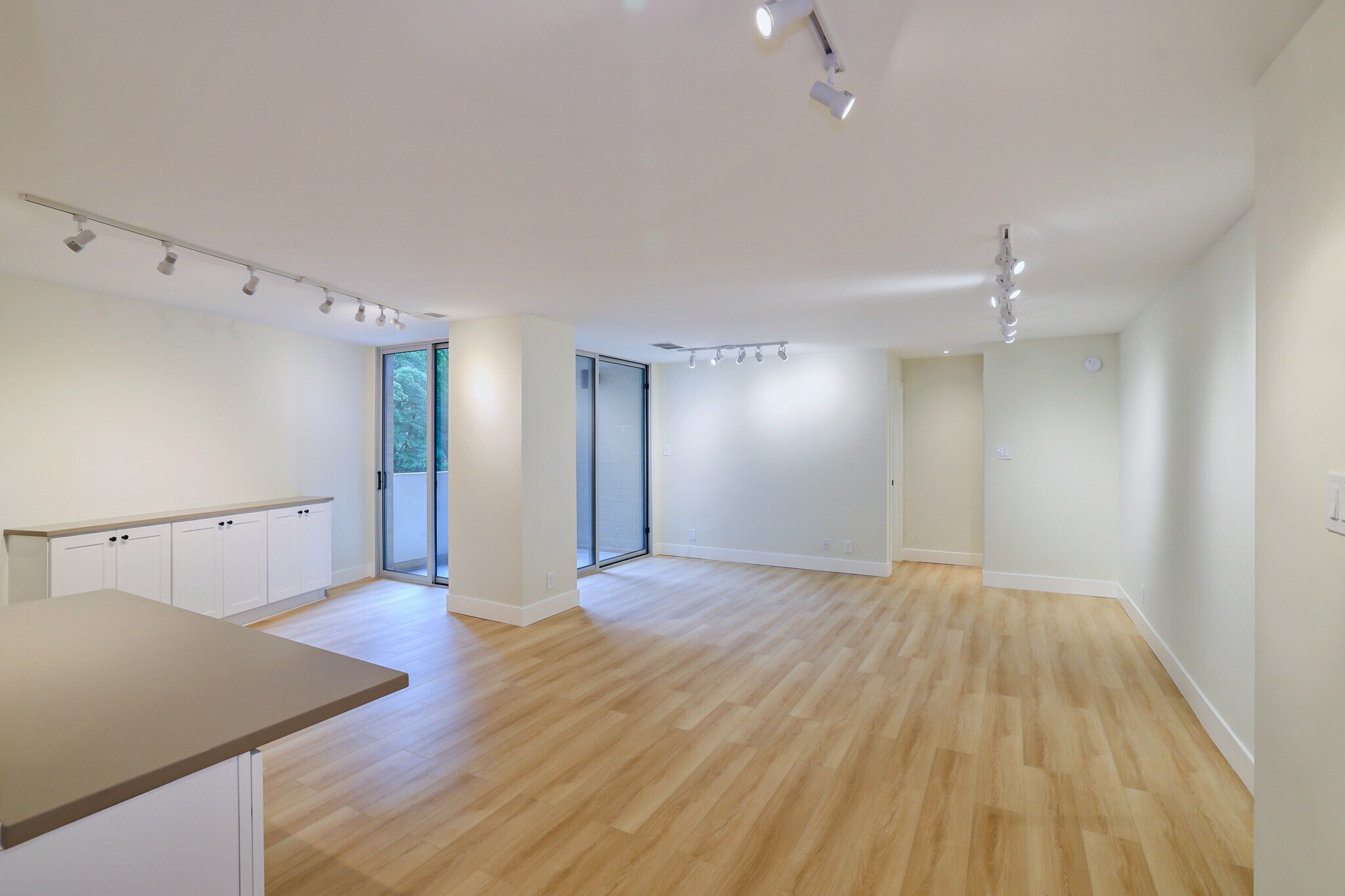 Building Photo - 4601 N Park Ave
