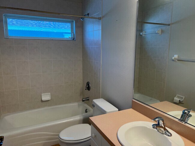 Building Photo - 8607 46th Ave Cir W