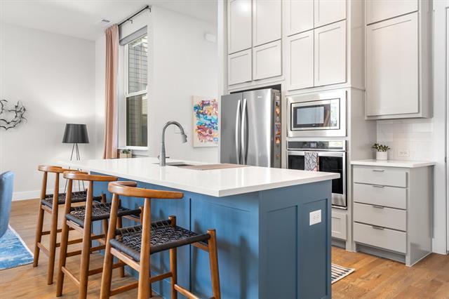 Building Photo - 625 N Tyler St