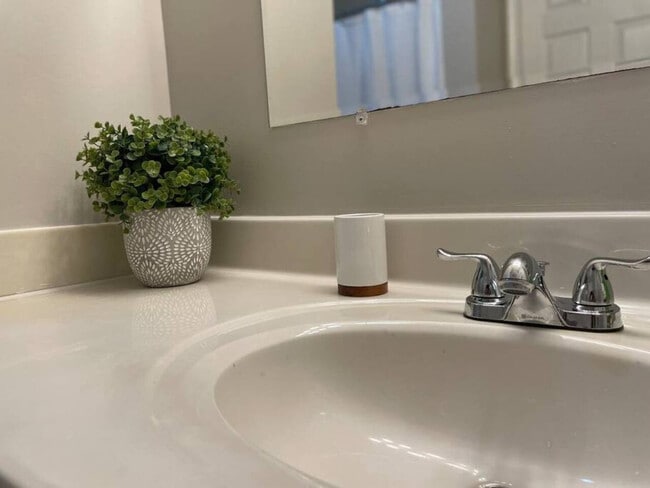 Building Photo - 3245 Clover Rd