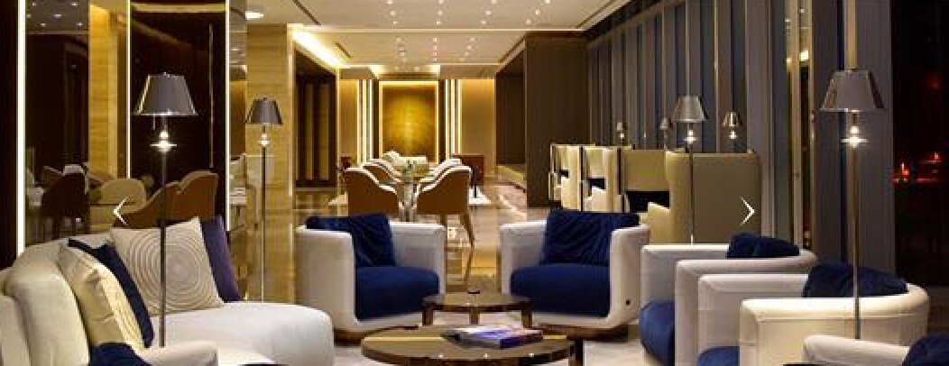 Building Photo - 8701 Collins Ave