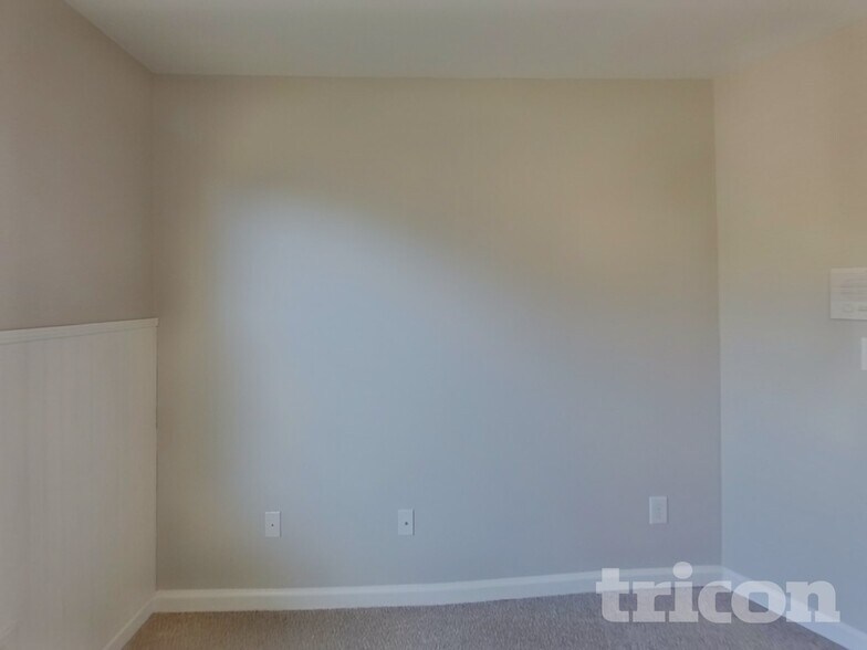 Building Photo - 2673 Back Creek Chase