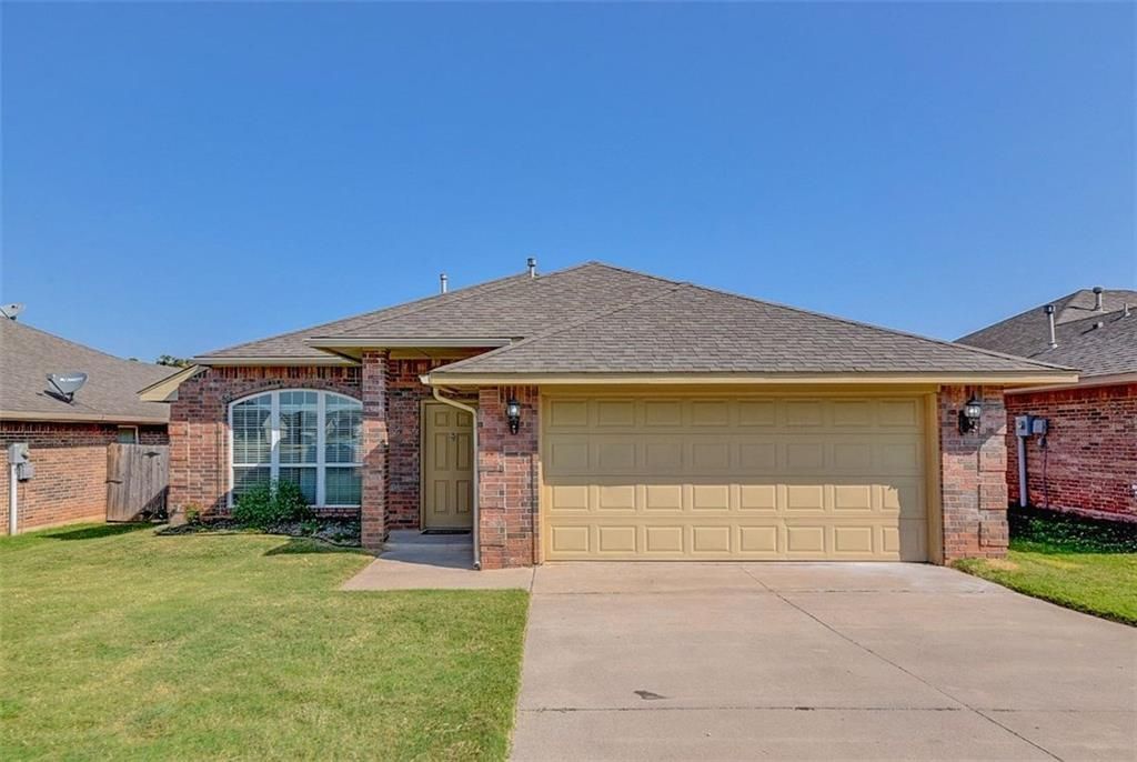 Building Photo - 913 Eagle Cliff Dr