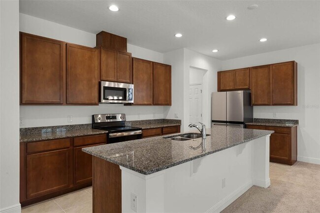 Building Photo - 14613 Erice Ave