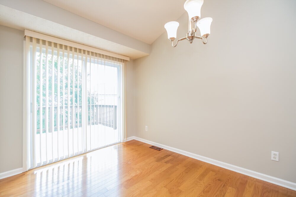 Building Photo - 900 Pebble Beach Cir