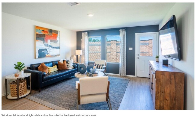 Building Photo - 12039 Rockview Dr