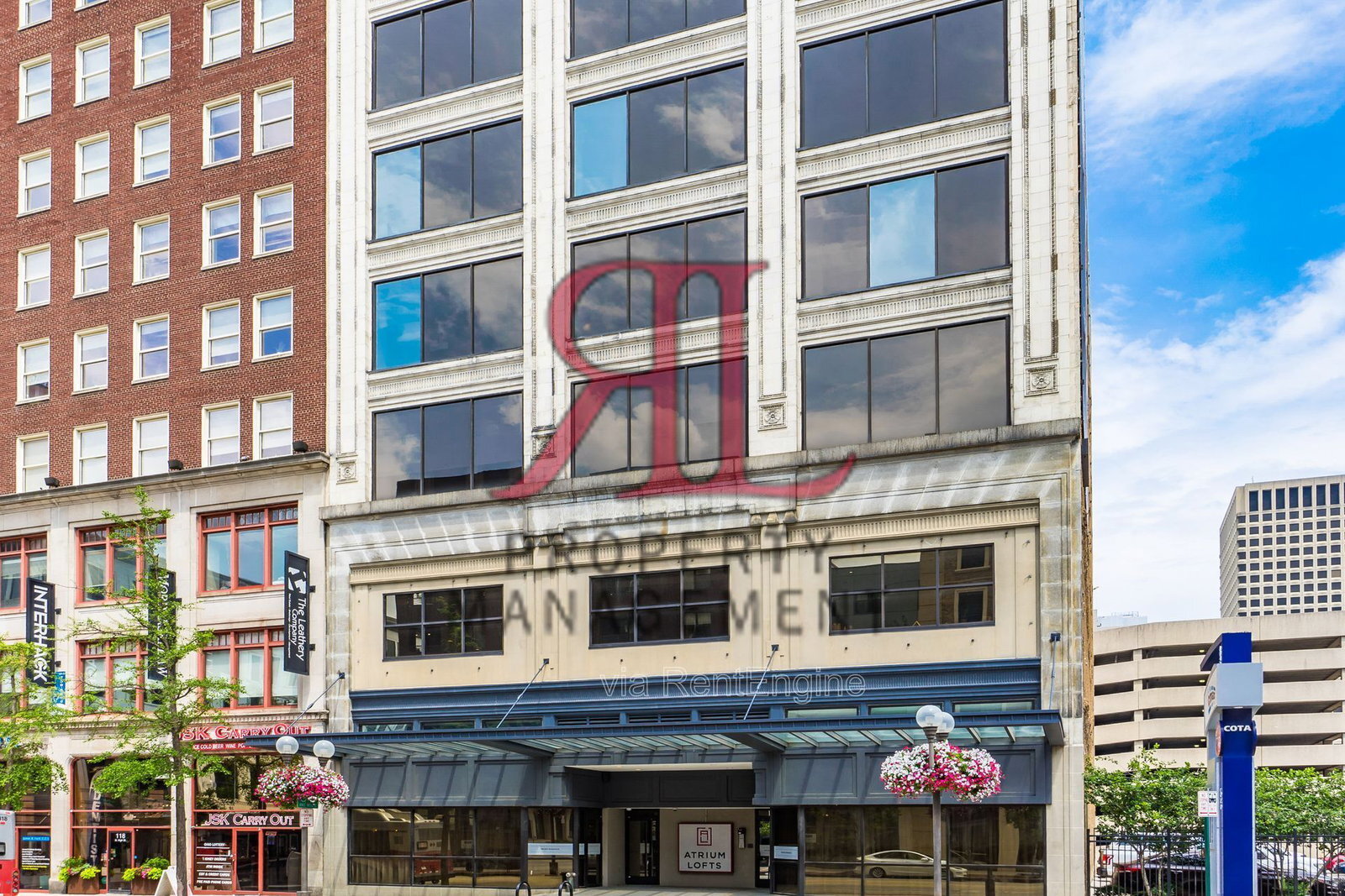 Building Photo - 106 N High St