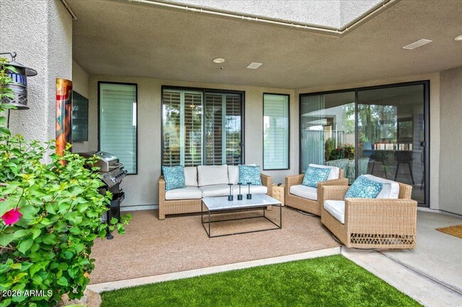 Building Photo - 7700 E Gainey Ranch Rd