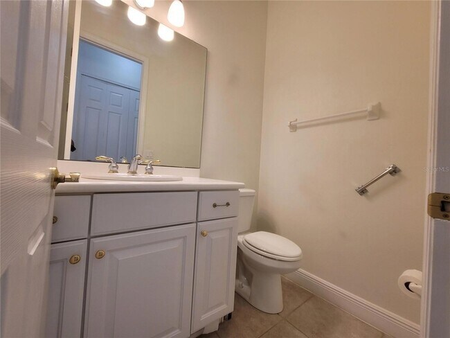 Building Photo - 113 Torino Ln