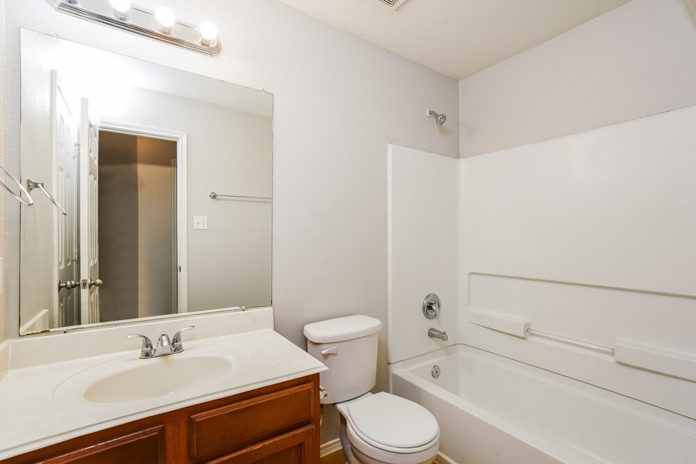 Building Photo - 20318 Clydesdale Ridge Dr