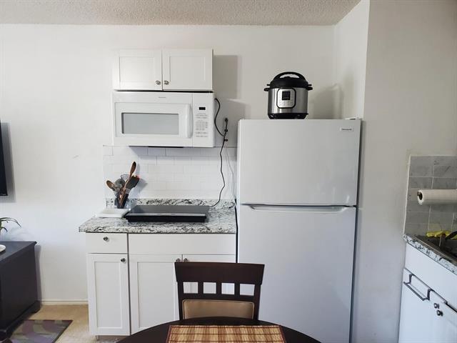 Building Photo - 3410 Clydesdale Dr