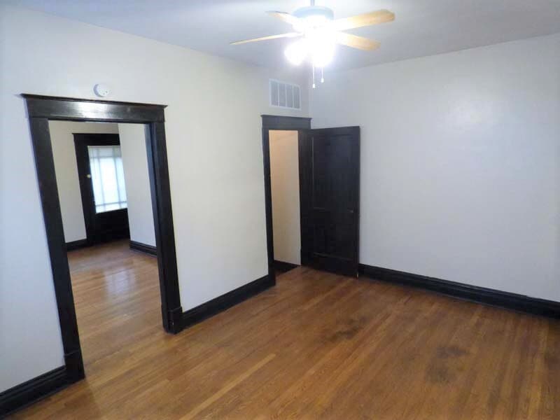 Building Photo - 4935 Magnolia Ave