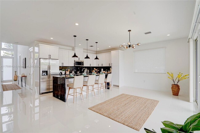 Primary Photo - 1805 NW 22nd Ct