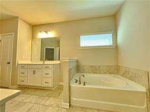 Building Photo - 4457 Waxwing St