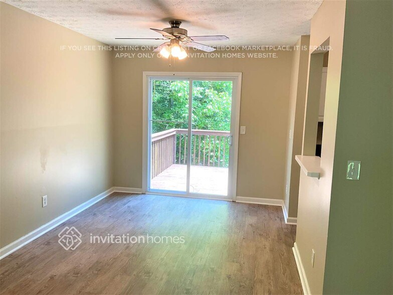 Building Photo - 84 Birch Rill Dr