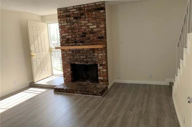 Building Photo - 656 Lemar Park Dr