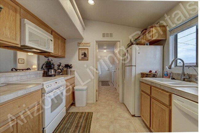 Building Photo - FURNISHED HOME