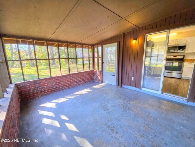 Building Photo - 4316 Pilgrim Way