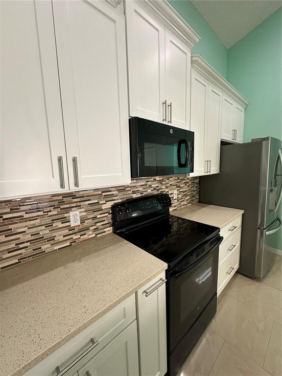 Building Photo - 4320 Northern Dancer Way